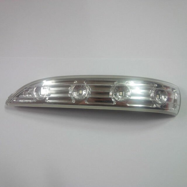 Hyundai İx35 2010-14 Sağ Dikiz Ayna Sinyali 876142s200