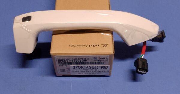 82651-P1100SWP Mobis Kia Sporatge Ön Dış Sol Kapı Kolu Sensörlü 2021-26