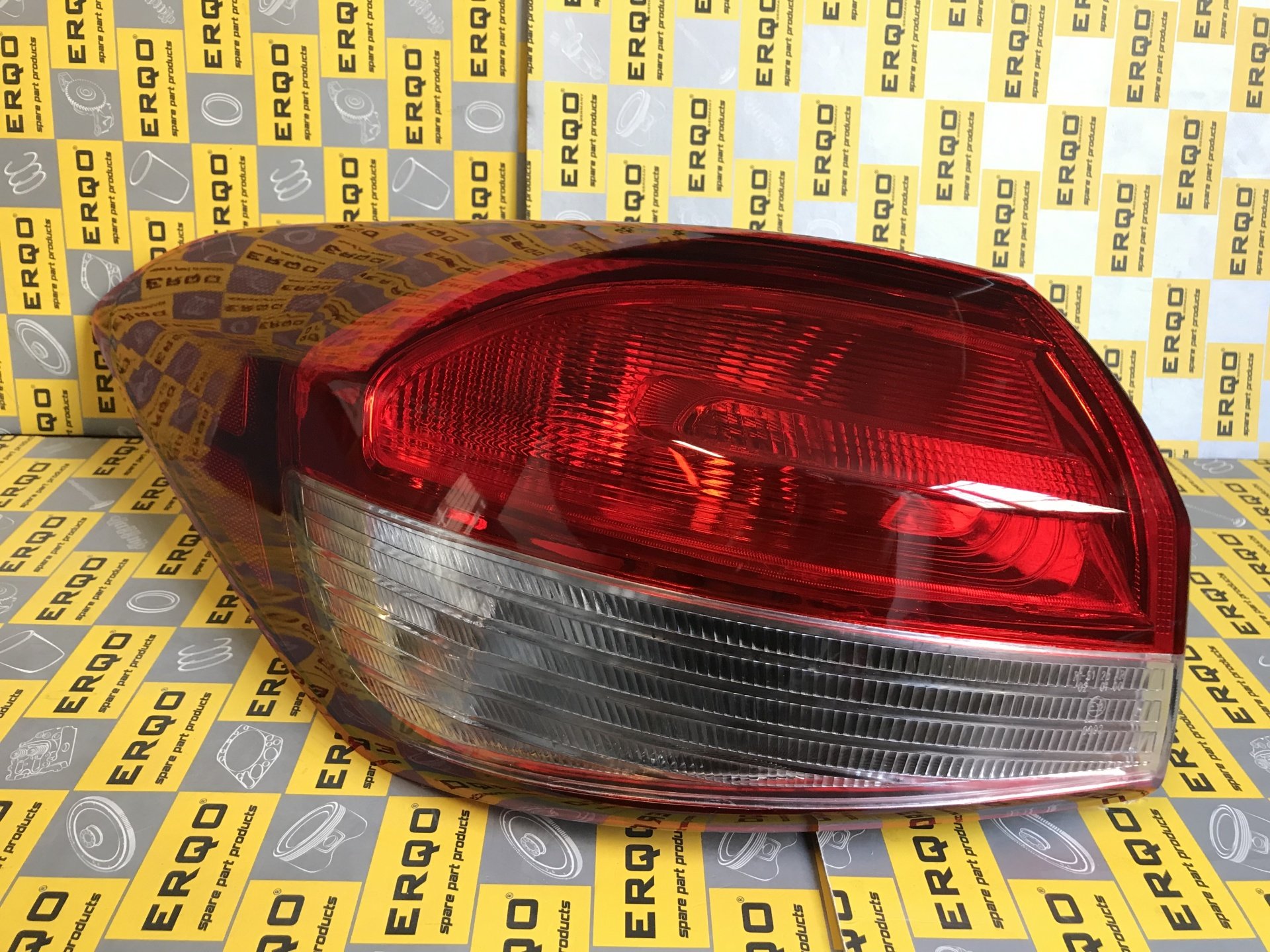 Kia Cerato 2016-18 Sol Dış Stop Ledsiz 92401A7500