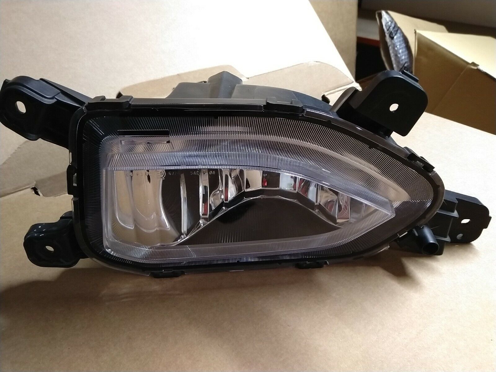 Hyundai Kona 2019-21 Sol Sis Farı İthal 92201-J9000