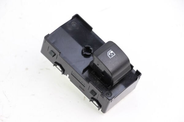 93581R2200 Mobis Kia Sportage Sağ Ön Cam Düğmesi 2022-25