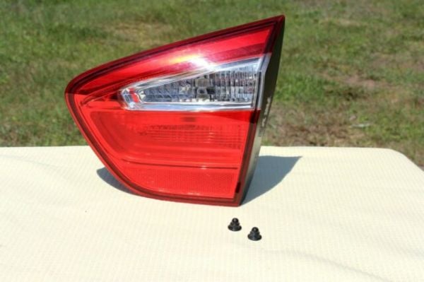 Kia Rio III 11- 5 Kapı 1.4L Bnz Sağ Bagaj Stop Lambası İthal
