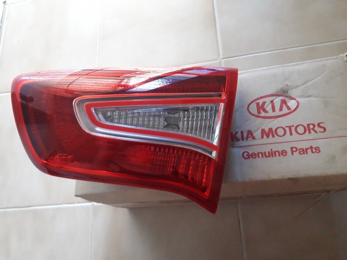 Kia Sportage II-11 2.0L Dzl Sağ Bagaj Stop Lambası İthal
