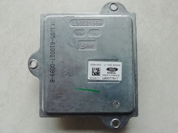 Ford Fusion 2017-18 Xenon Far Beyni Orj L90077817