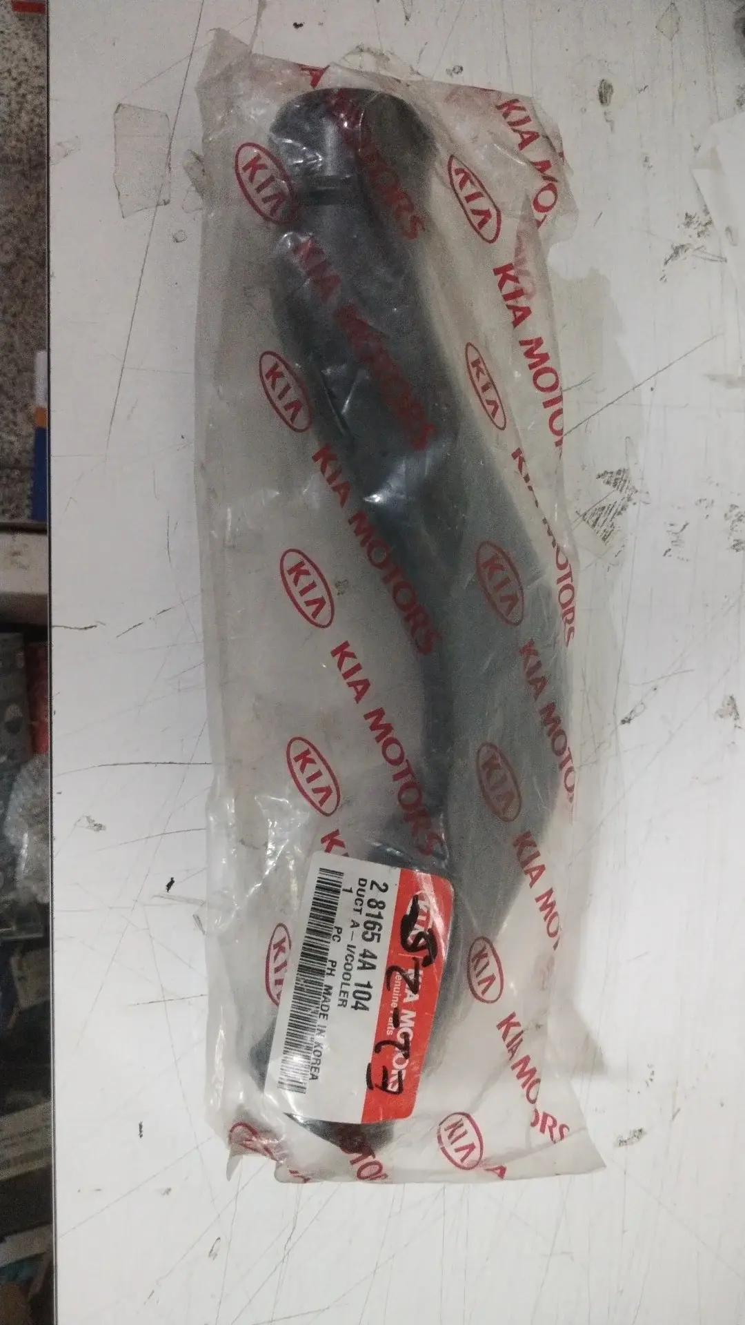 Kia Sorento 2.5 Crdi intercooler Hava Borusu Mobis 281654A104