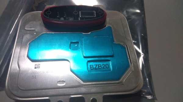 Bmw X-5 6 Xenon Far Beyni 5DV 009 610 00