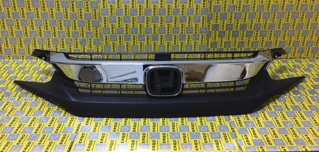 Honda Civic 2016-18 Ön Panjur Kromlu İthal.71121TEZT90