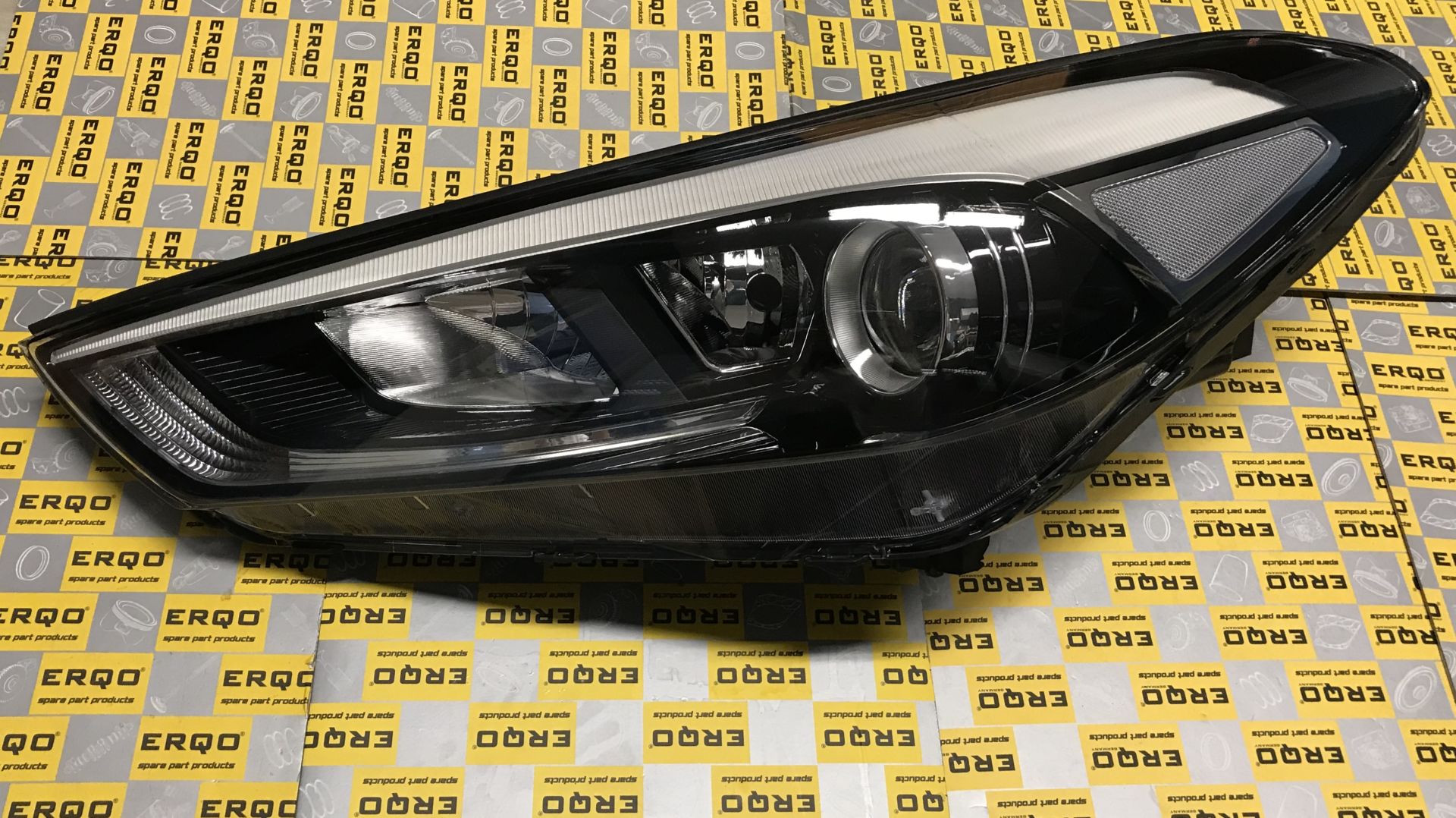 Hyundai Tuscon 1.6 2015-18 Sol Far Ledli İthal 92101D7100