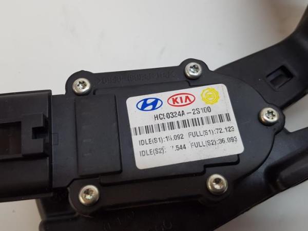 Kia Sportage Gaz Pedalı Komple 327002S100 Orjinal