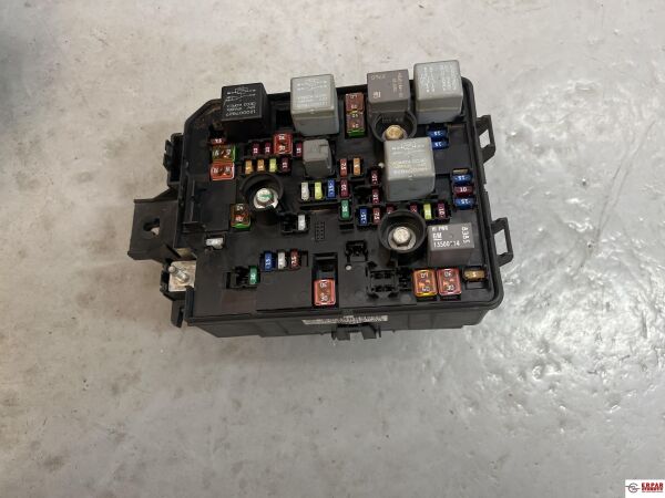 Opel Mokka X 1.6 Dizel Sigorta Kutusu Komple GM.42588102