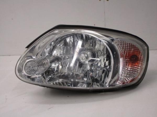 Hyundai Accent 03-05 Beyaz Admire 1.5L Bnz 4 Kapı Sol Far İthal