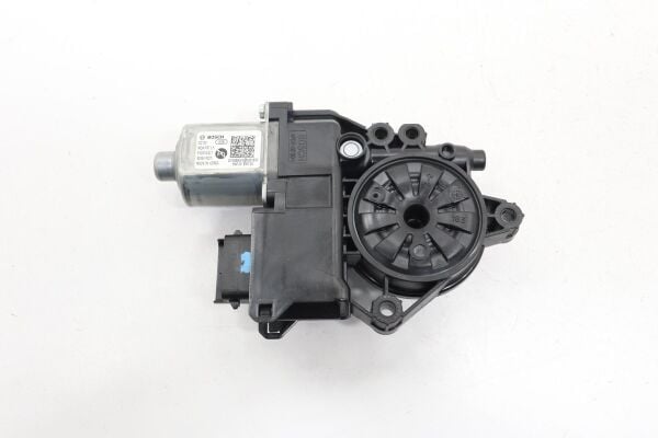 Kia Sorento 2020 Sol Ön Cam Açma Motoru Mobis.82450P2010