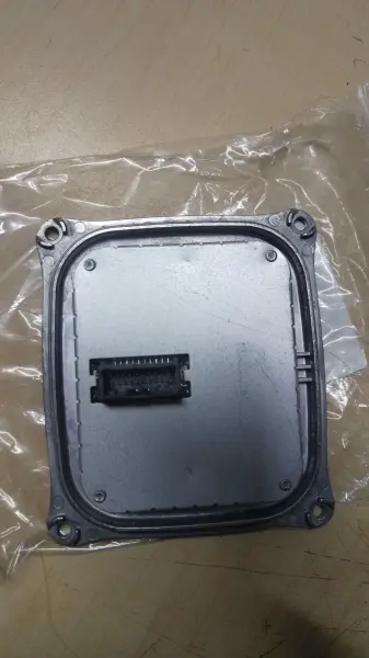 Fiat Egea Xenon Led Far Beyni Oem 147026800