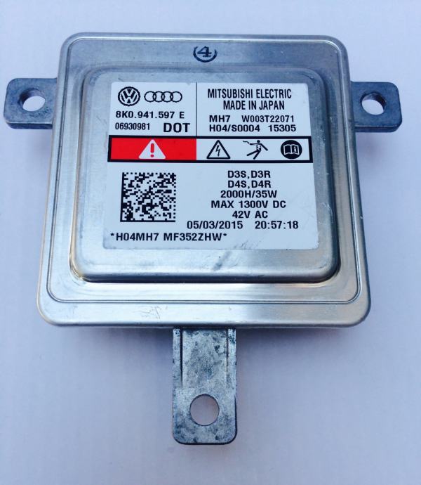 Wolksvagen Tiguan Xenon Far Beyni 8K0941597E