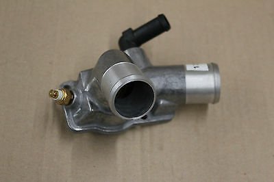 Opel Vectra B X.2.0 DTL Termostat AKD